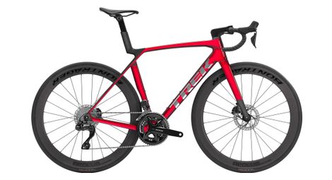 Trek Madone SL 6 Shimano 105 Di2 12V 700 mm Rot Gen. 8 Straßenfahrrad