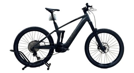 produit reconditionné . Cube Stereo Hybrid 160 HPC Race Shimano XT 2024 . VTT électrique . Cube . très bon état