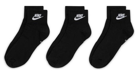 Nike sportswear everyday essential socks black white