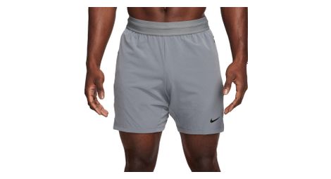 Pantalón corto gris nike flex rep 4.0 7in para hombre