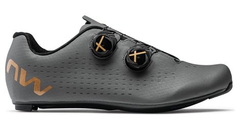 Chaussures route northwave revolution 3 gris fonce or