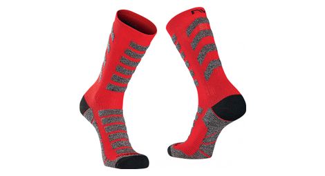 Chaussettes northwave husky ceramic high rouge noir