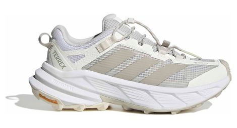 Scarpe da trekking adidas Terrex Freehiker SL GTX bianche da donna
