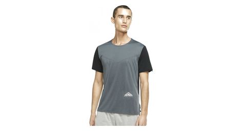 Nike dri-fit rise 5 trail gray short sleeve jersey