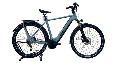 produit reconditionné .Cube Kathmandu Hybrid One 750 Shimano Deore 2024 . Vélo électrique . Cube . très bon état