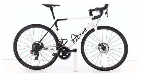 Produit reconditionné · factor o2 vam carbone · blanc / vélo de route / factor | très bon état