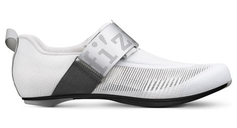 Chaussures de triathlon fizik hydra aeroweave carbon blanc/argent