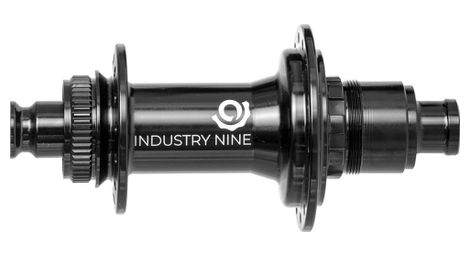 Mozzo posteriore industry nine 1/1 mountain classic | 32 buche | boost 12x148 mm | center lock | nero