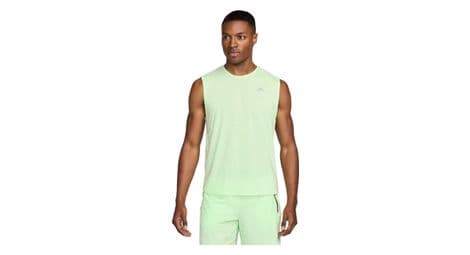 Camiseta de tirantes nike solar chase verde hombre