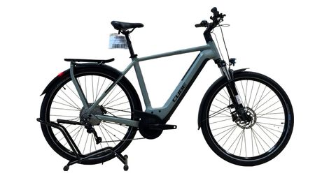 produit reconditionné . Cube Kathmandu Hybrid One 750 Shimano Deore 2024 . Vélo électrique . Cube . très bon état