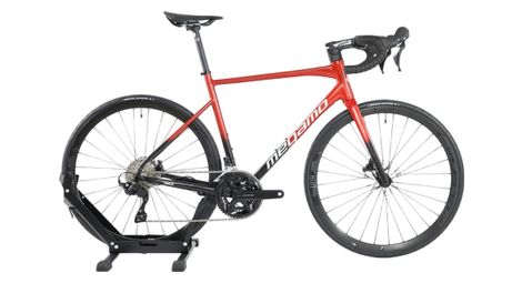 Produit Reconditionné · Vélo de route MEGAMO NEVO 30 - RED 2026 · Très bon état