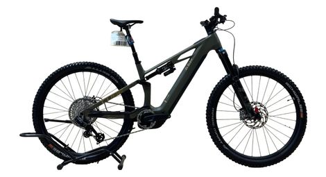 produit reconditionné . Cube Stereo Hybrid ONE44 HPC TM 800 Sram GX AXS 2025 . VTT électrique . Cube . très bon état