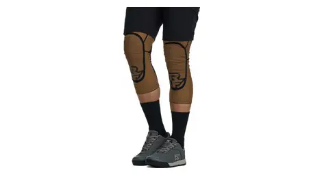 Genouilleres race face covert knee marron