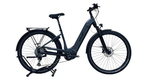 Produit reconditionné . advanced trekking pro shimano deore 2022 . vélo électrique . advanced . très bon état