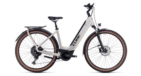 Cube touring hybrid pro 625 easy entry elektrische hybride fiets shimano deore 11s 625 wh 700 mm pearly silver 2024