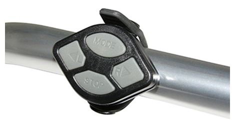 Eclairage velo directionnel a pile arriere sur porte bagage reflector 5 leds rouge 5 fonctions avec 