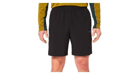 Short oakley foundational 7 3 0 noir