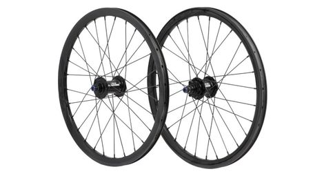 Juego de ruedas Pride Racing Wave CFR Fusion de 20" (451) | 10x100 - 10x110 mm | 6 agujeros | Negro brillante