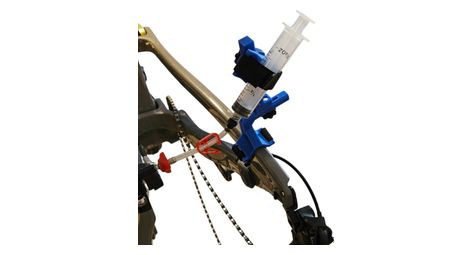 Support de seringue pour purge de frein – modèle hauban arrière (petg 3d)