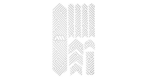 All Mountain Style Extra Frame Protection Maze White