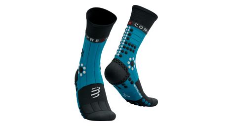 Chaussettes compressport pro racing socks winter trail bleu noir