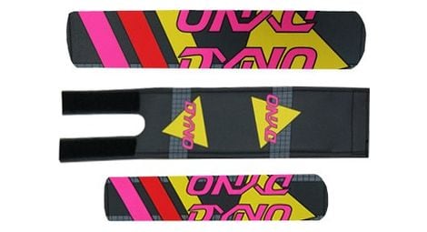 Kit de mousse de protection bmx gt dyno noir rose