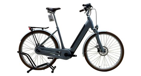 produit reconditionné . Cube Ella Cruise Hybrid Shimano Nexus 2022 . Vélo électrique . Cube . très bon état