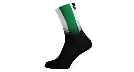 Paire de chaussettes - nigeria black flag socks
