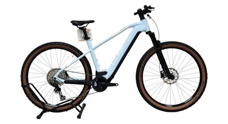 Produit reconditionné . cube reaction hybrid pro 625 shimano deore 2024 . vtt électrique . cube . très bon état