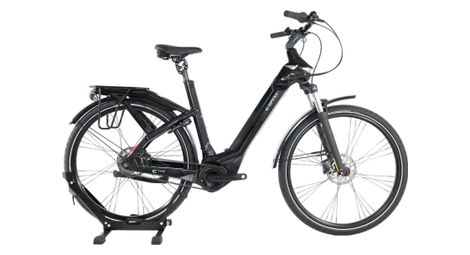 Produit Reconditionné · VTC électrique BIANCHI City E-Bike E-Omnia C Type 625Wh 2022 · Très bon état