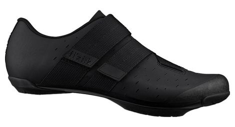 Par de zapatillas de MTB Fizik Terra Powerstrap X4 negro