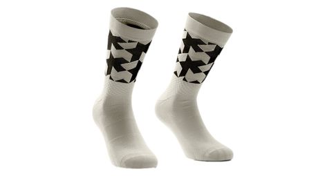 Paire de chaussettes assos monogram evo beige