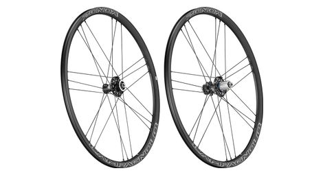 pair of campagnolo zonda disc brake wheels 12x100 12x142 centerlock