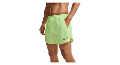 Short Nike Stride 5in Vert Homme