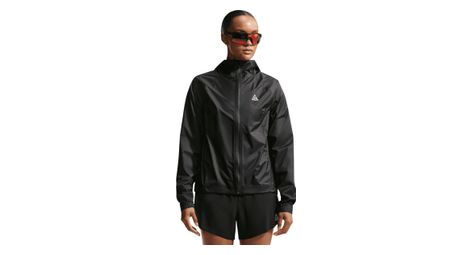 Chaqueta impermeable Nike ACG Trailwind negra para mujer