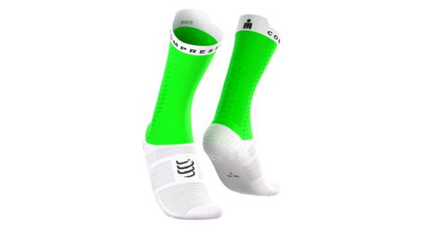 Compressport Pro Racing V4.0 Bike Ironman 2026 Socken, grün/weiß