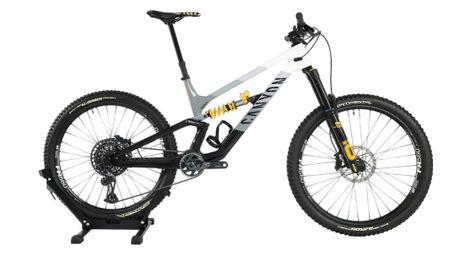 Produit Reconditionné · VTT CANYON Torque CF Fabio Wibmer 2025 · Très bon état