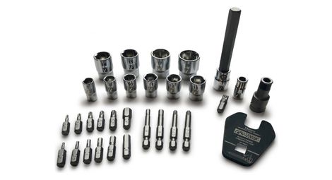 Jeu d embouts et de douilles pedro s pro bit and socket set 31 pieces