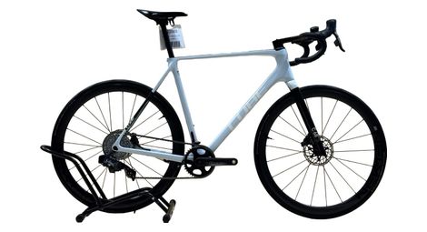 produit reconditionné . Cube Cross Race C:68X SLT Sram Force AXS 2022 . Cyclo-cross . Cube . très bon état