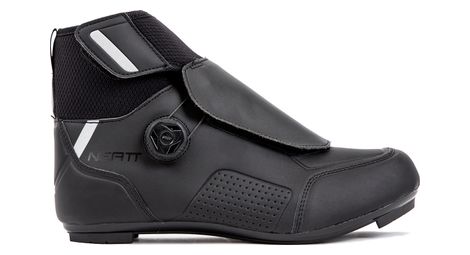 Coppia di scarpe da strada neatt asphalte winter nero