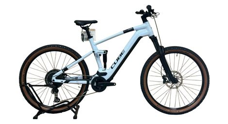 produit reconditionné . Cube Stereo Hybrid 120 Pro 750 Shimano Deore 2024 . VTT électrique . Cube . très bon état