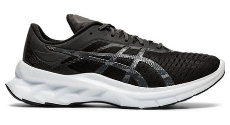 Chaussures asics novablast