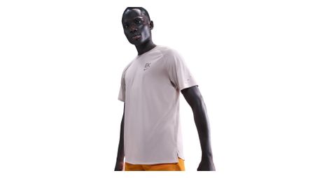Maillot manches courtes nike stride eliud kipchoge beige homme