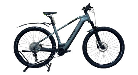 Produit reconditionné . cube reaction hybrid pro 750 shimano deore 2024 . vtt électrique . cube . très bon état