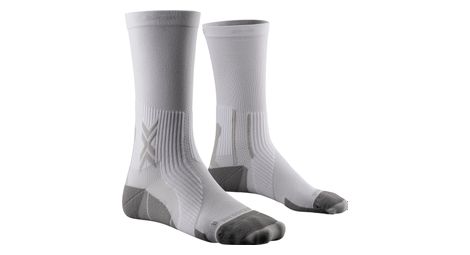 Chaussettes x socks run perform crew blanc gris