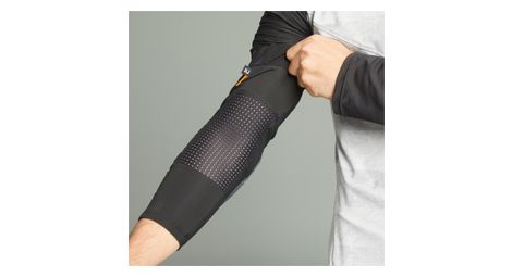 Feel D Strong D30 Ellbogenschutzer Schwarz Grau