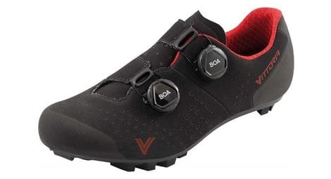 Paire de chaussures vtt chaussures vtt vittoria kom