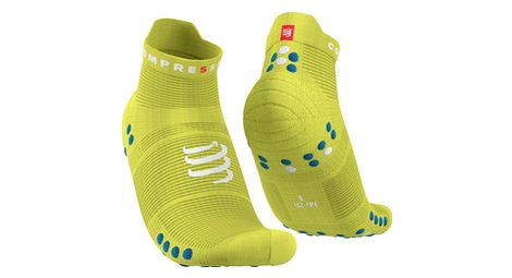 Paire de chaussettes compressport pro racing socks v4 0 run low jaune
