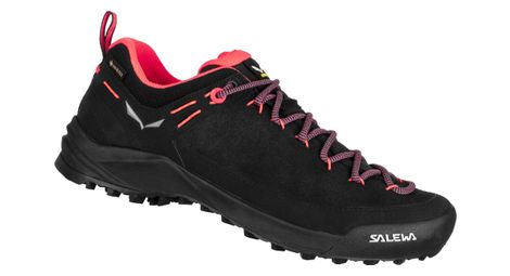 Salewa wildfire leather gore-tex women's hiking shoes black/rose