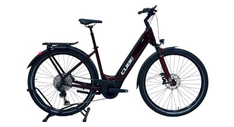 Produit reconditionné . cube touring hybrid exc 625 shimano xt 2024 . vélo électrique . cube . très bon état